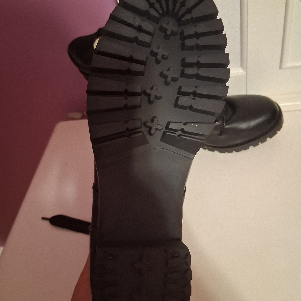 Hinge Black Combat Boots - Picture 5 of 6